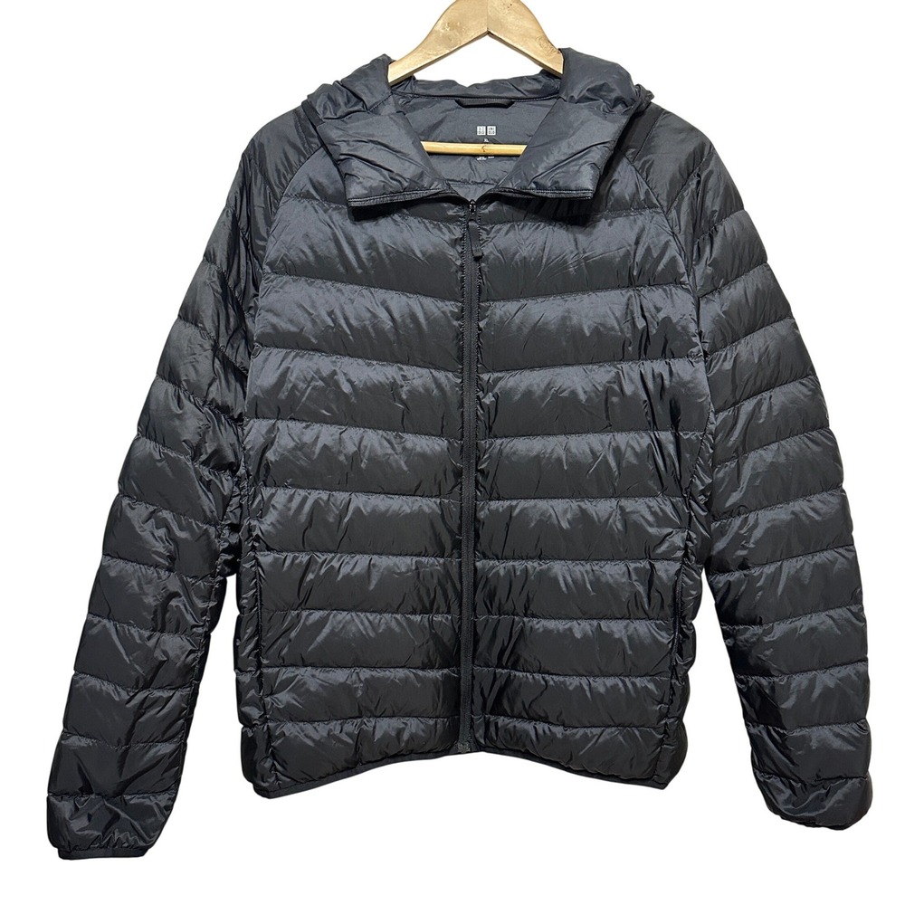 Uniqlo Ultra Light Down Jacket Women XL Black Hooded Packable Puffer Coat Travel